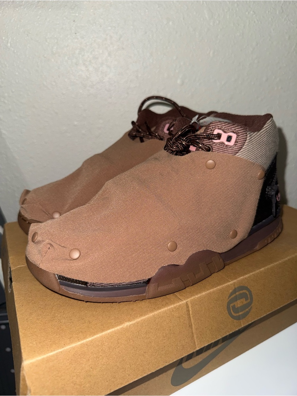 Nike Travis Scott X Air Trainer 1SP Chocolate Cactus Jack